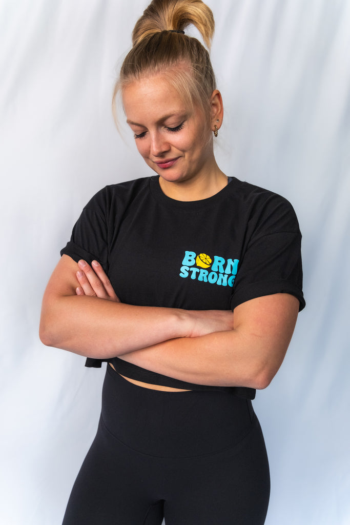 EASY PEASY 🍋 CROP TEE