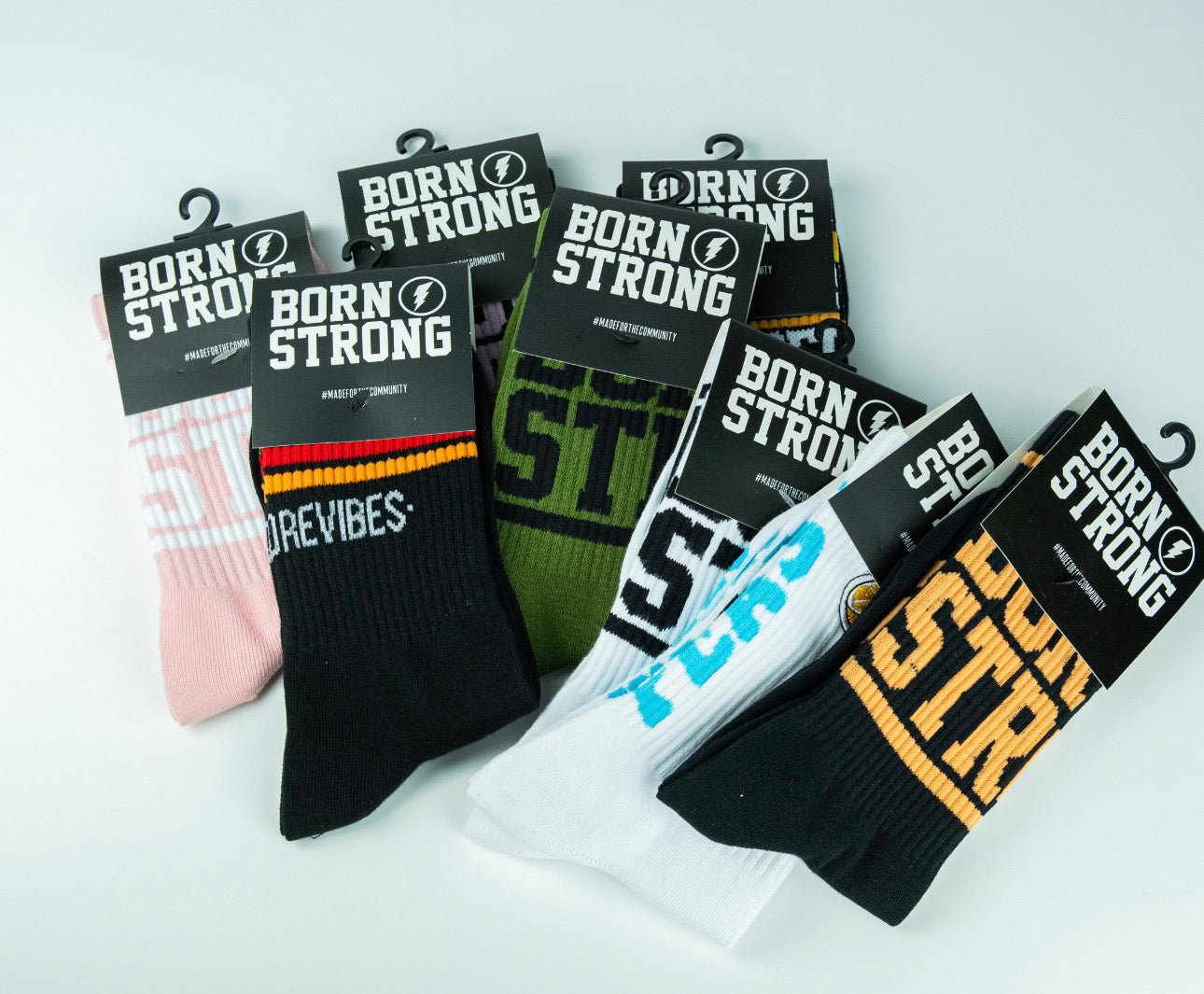 GRATIS CREW SOCKS
