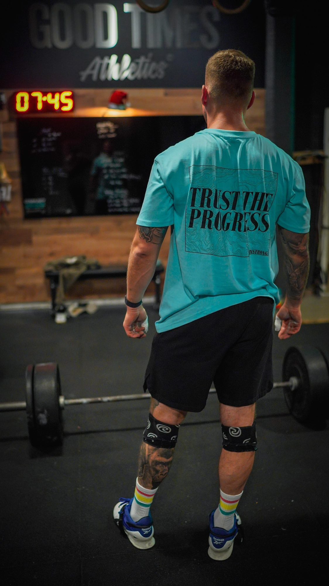 TRUST THE PROGRESS Oversized Shirt