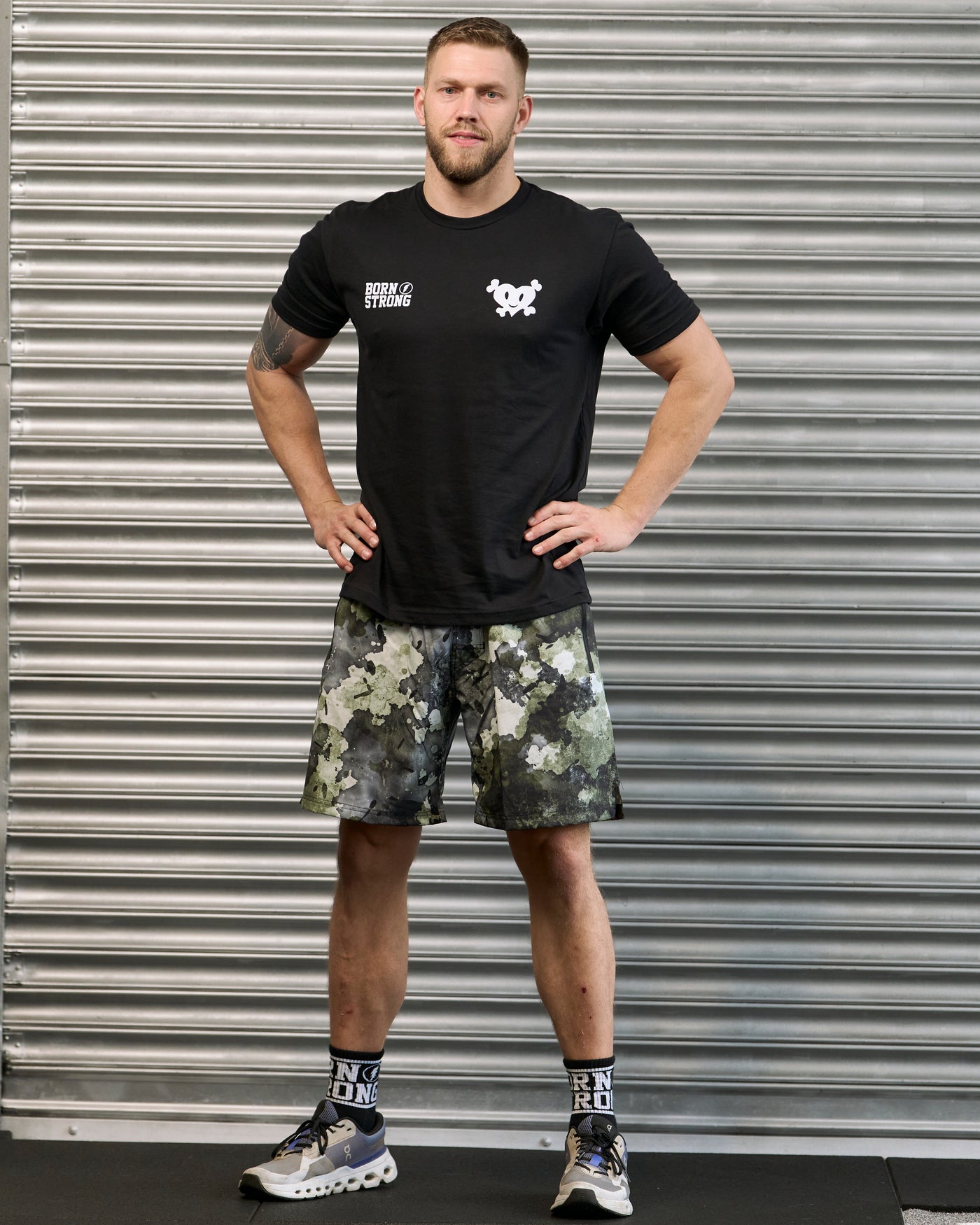 BORN STRONG PERFORMANCE SHORT