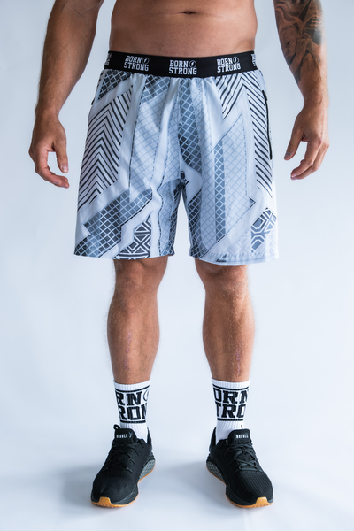 BORN STRONG PERFORMANCE SHORT