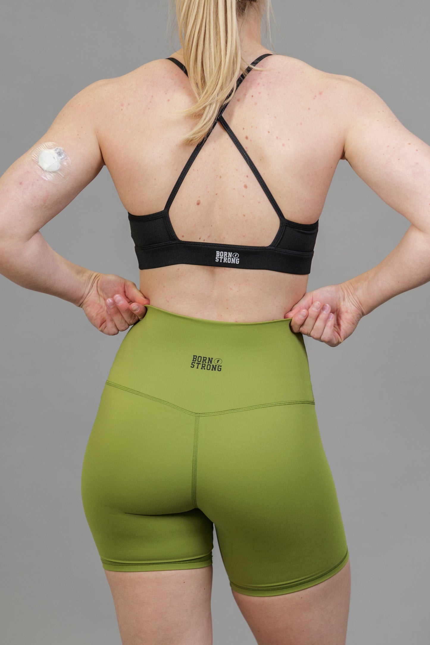 ATHLETE - PERFORMANCE SHORT TIGHT