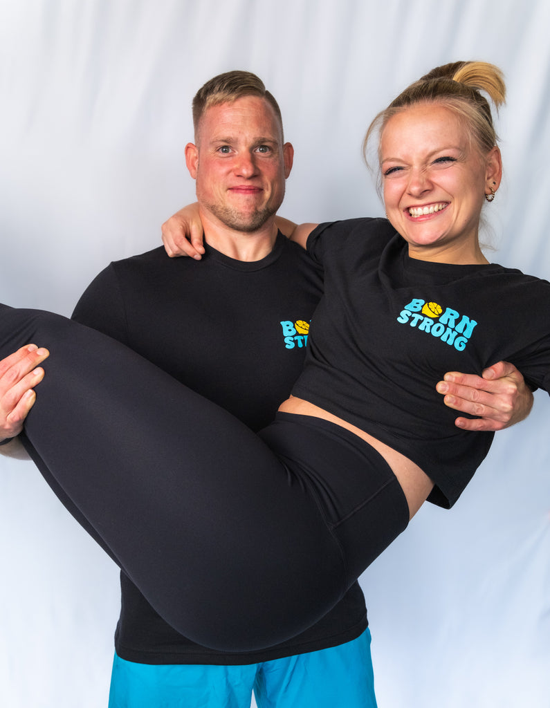 EASY PEASY 🍋 CROP TEE