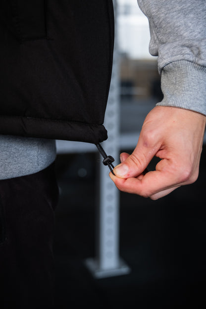 BORN STRONG PUFF WESTE