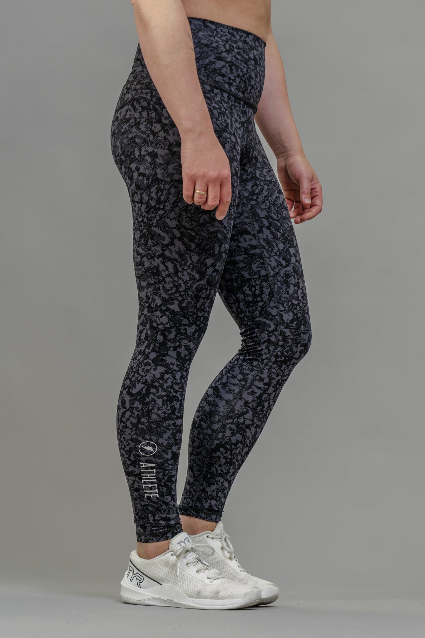 Revolution Tight - Leo Destruction