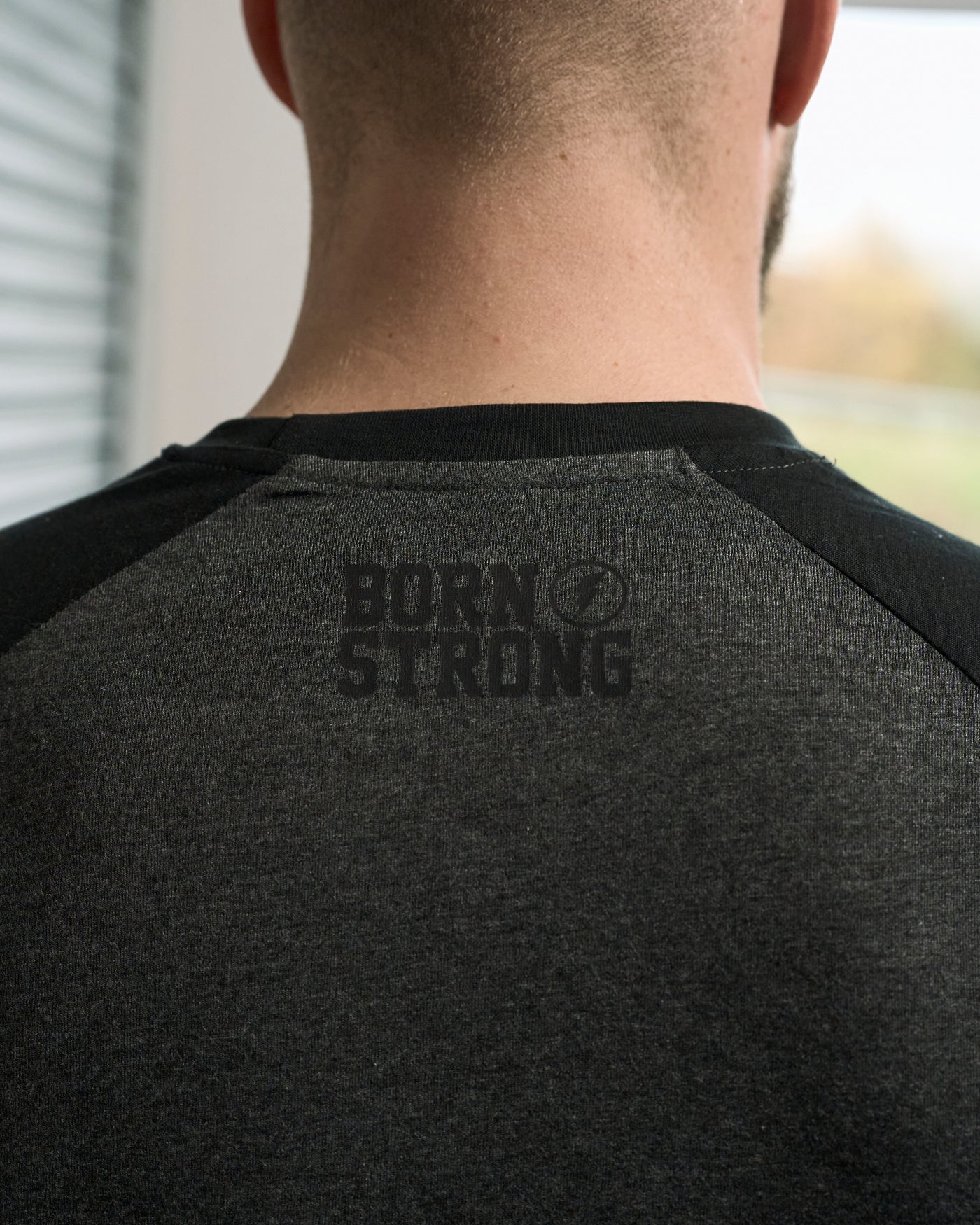 BORNSTRONG-mouw - Verdedig