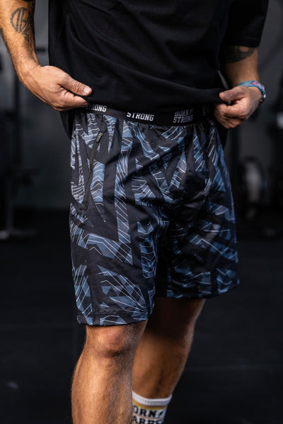 BORN STRONG PERFORMANCE SHORT