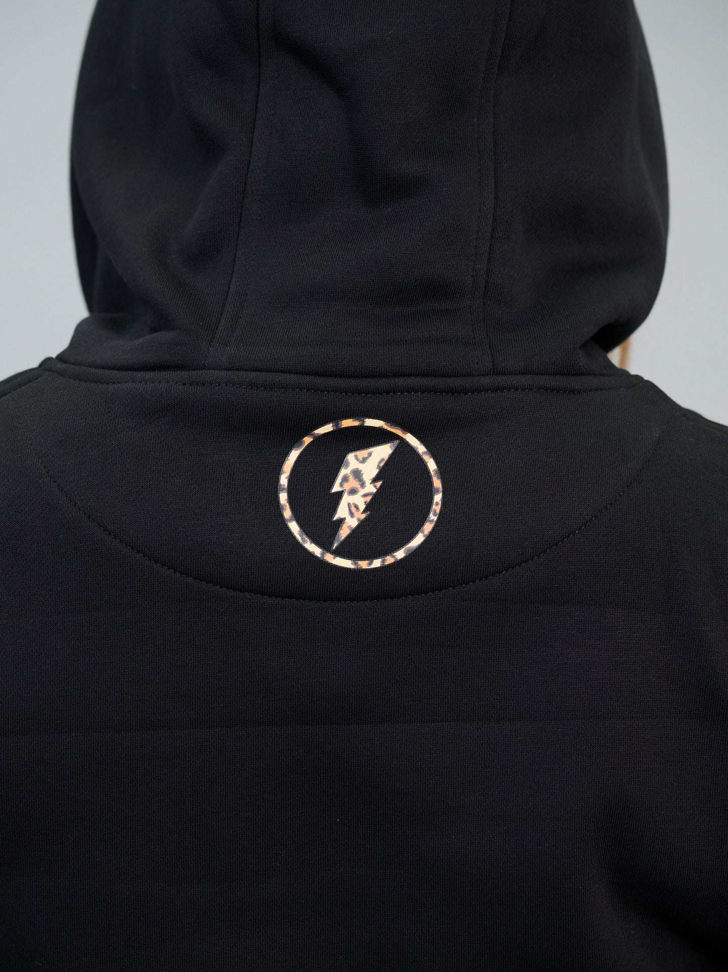 GEBOREN STERK Hoodie Leo