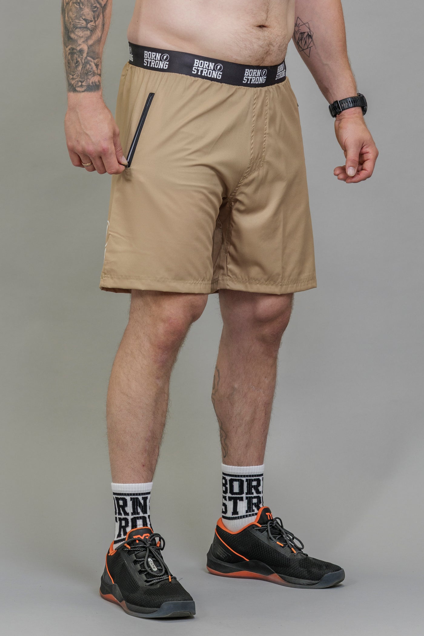 BORN STRONG PERFORMANCE SHORT