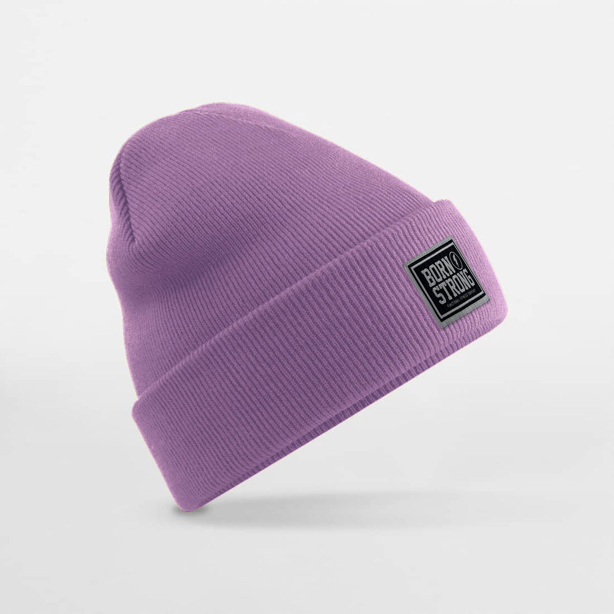 Born Strong Classic Beanie flieder mit Patch – Functional Fitness Mütze