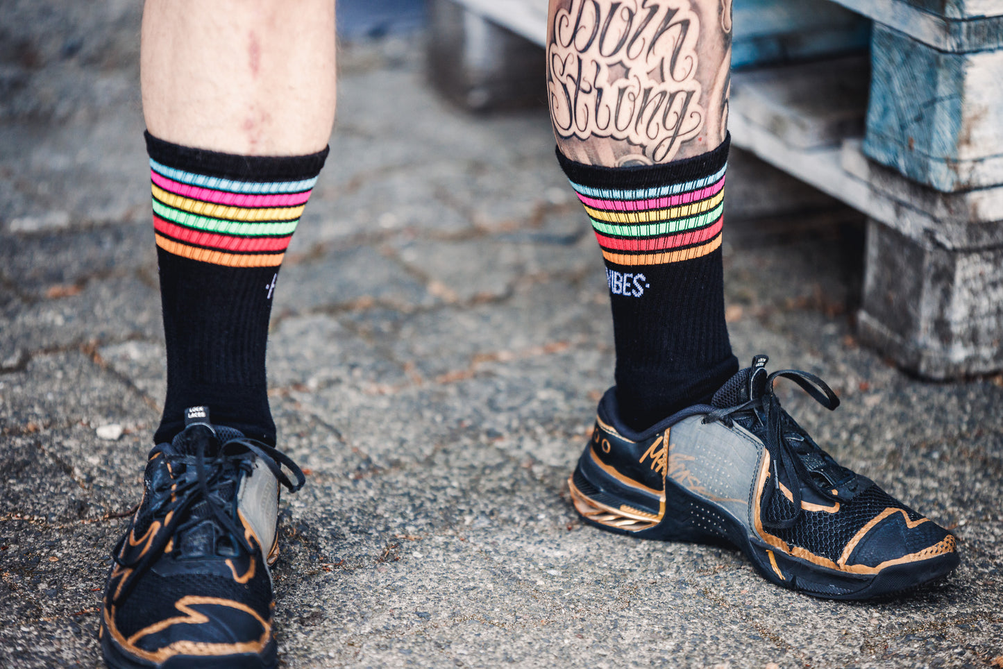 VIBES Crew Socks - Black