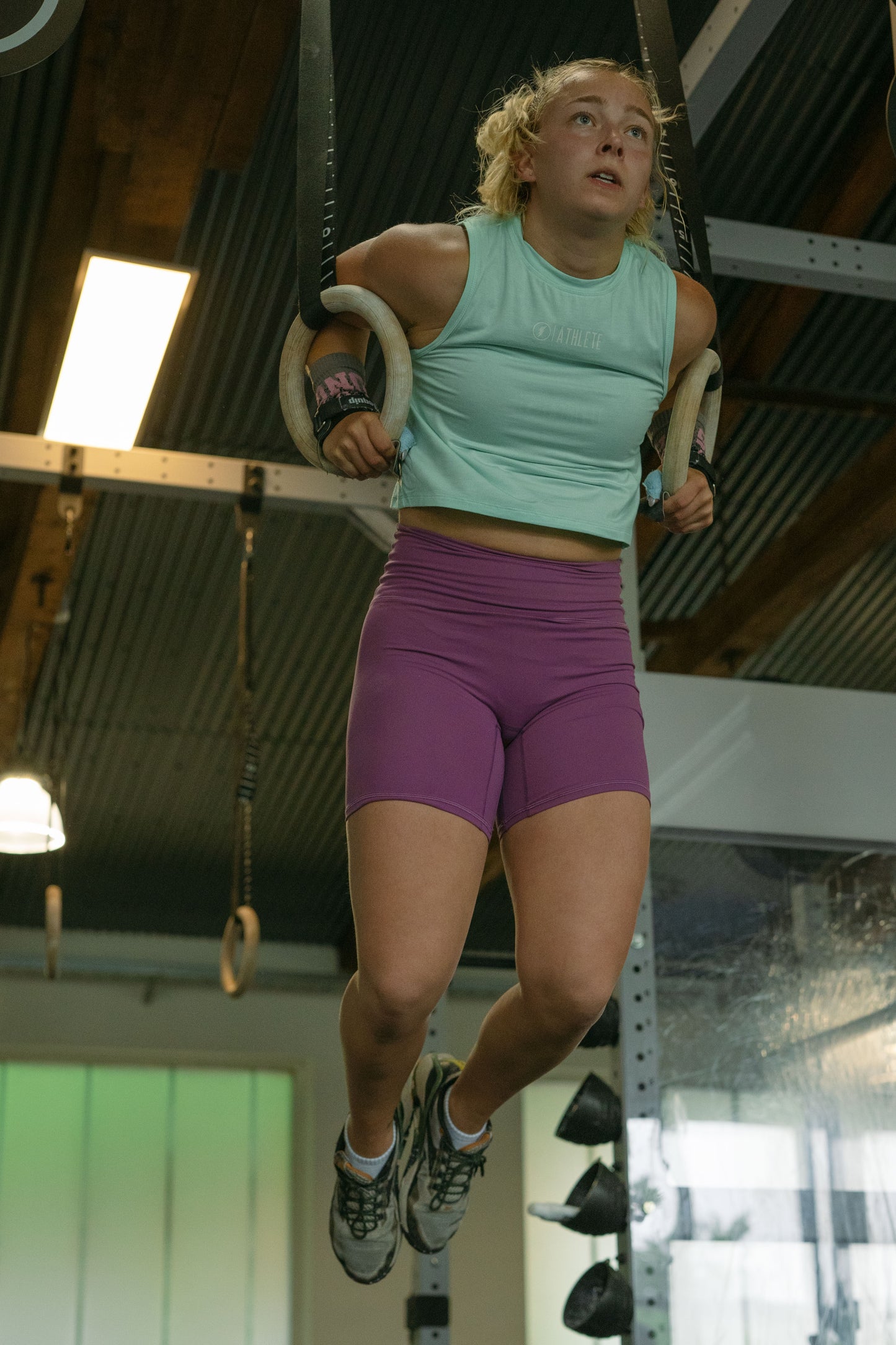 PERFORMANCE CROP TANK