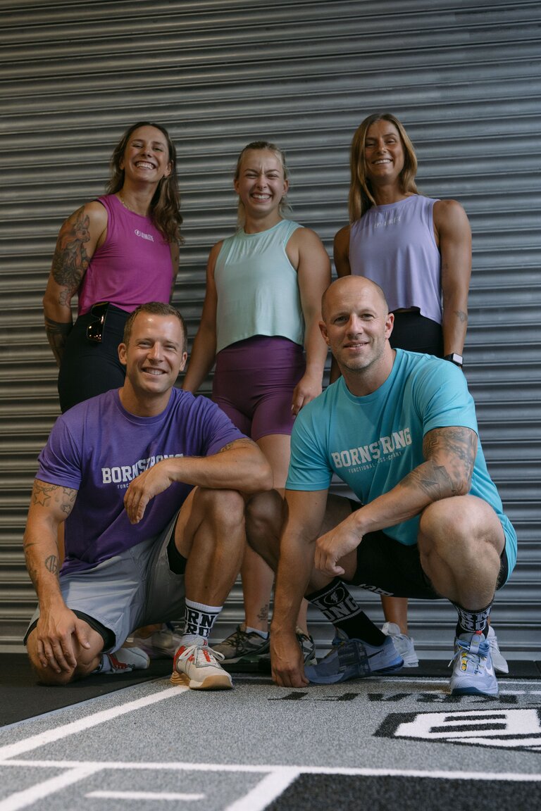 T-shirt BORN STRONG FUNCTIONAL FITNESS COMPANY
