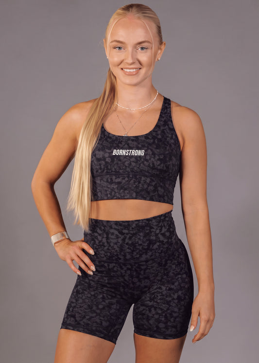 Bra Leo Destruction – Frontansicht mit Born Strong Logo, Sport-BH Damen Functional Fitness