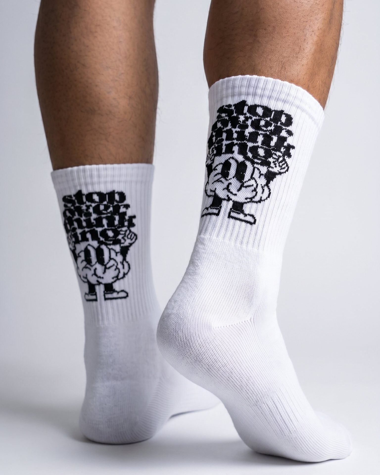 Born Strong Stop Overthinking Crew Socks Mental Health Club Statement Socken