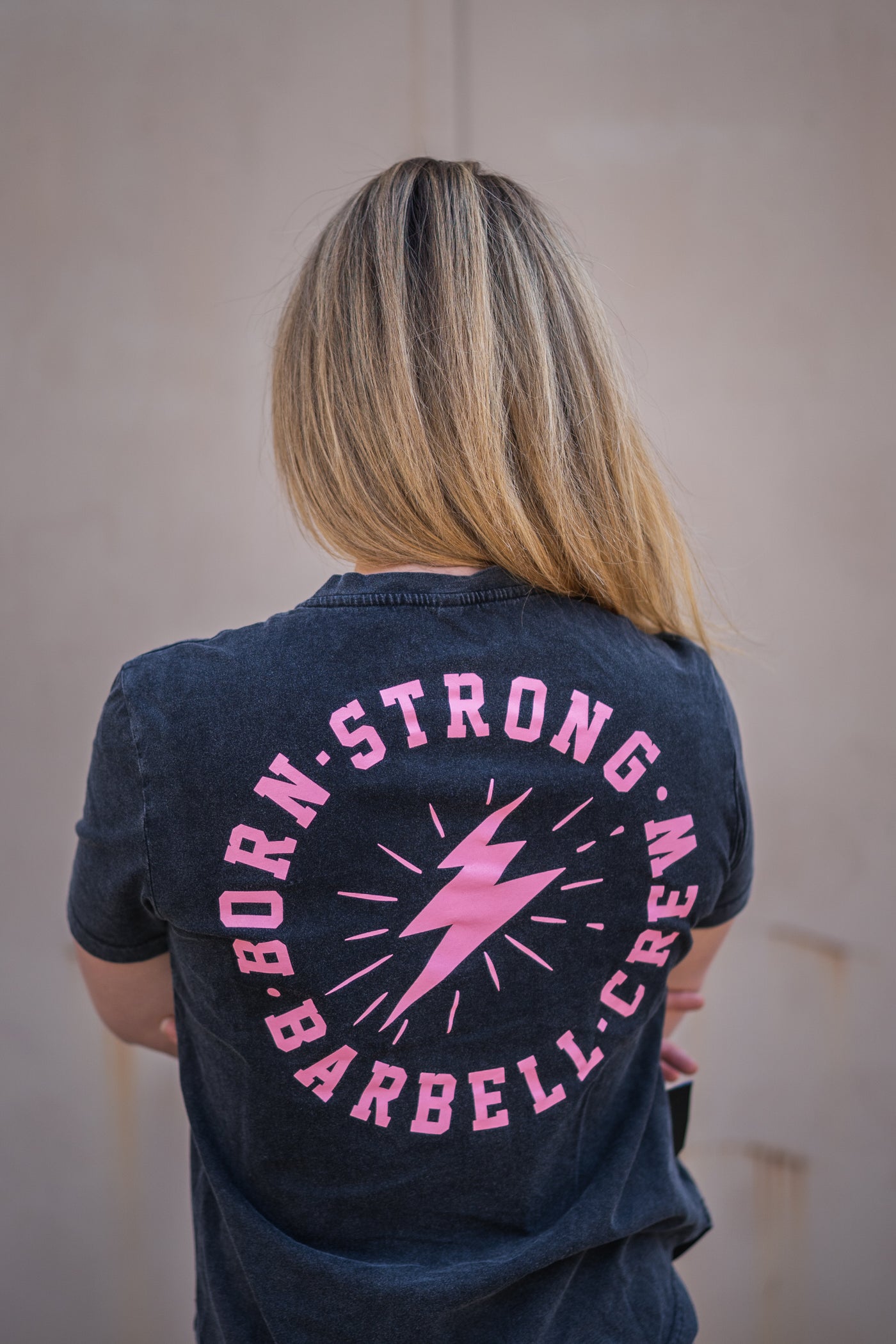 BARBELL CREW -  LADIES  CURVED SHIRT