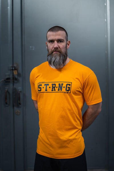GEBOREN STERK - S-T-R-N-G-shirt