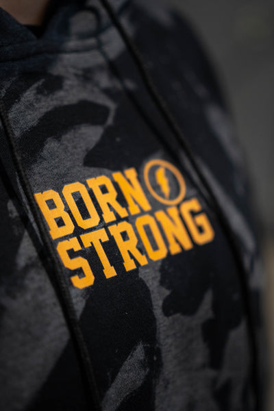 BORN STRONG OVERSIZED HOODIE FUNCTIONAL FITNESS COMPANY